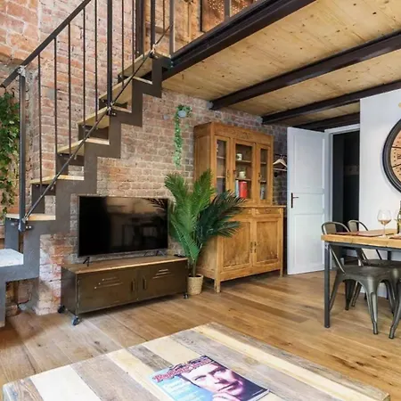 Delightful Loft A Few Steps From Isola Lägenhet Milano