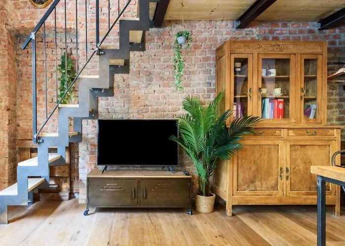 Delightful Loft A Few Steps From Isola Apartmán *